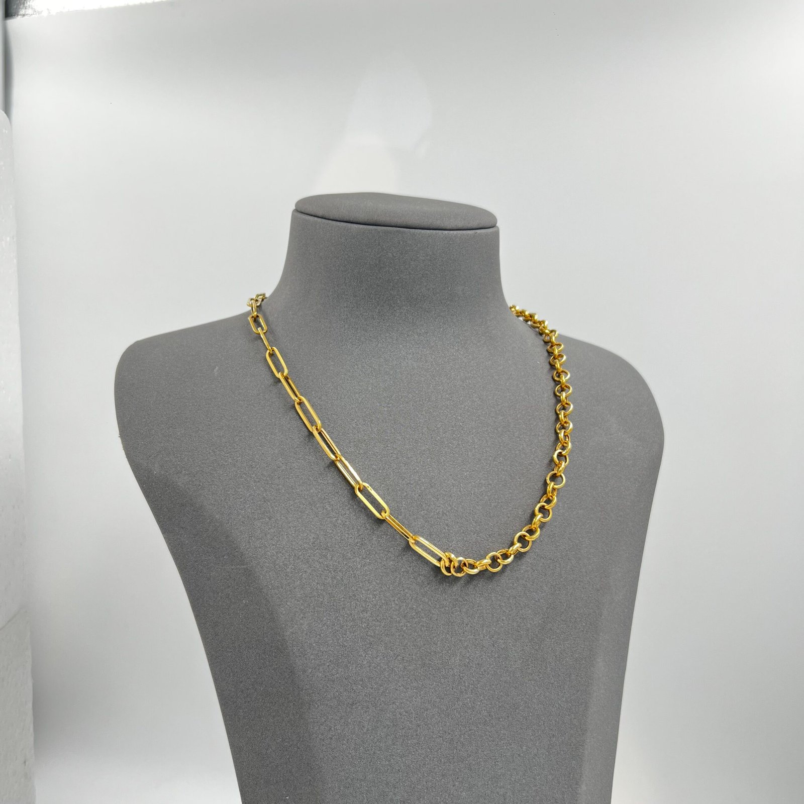 سلسال تيفاني