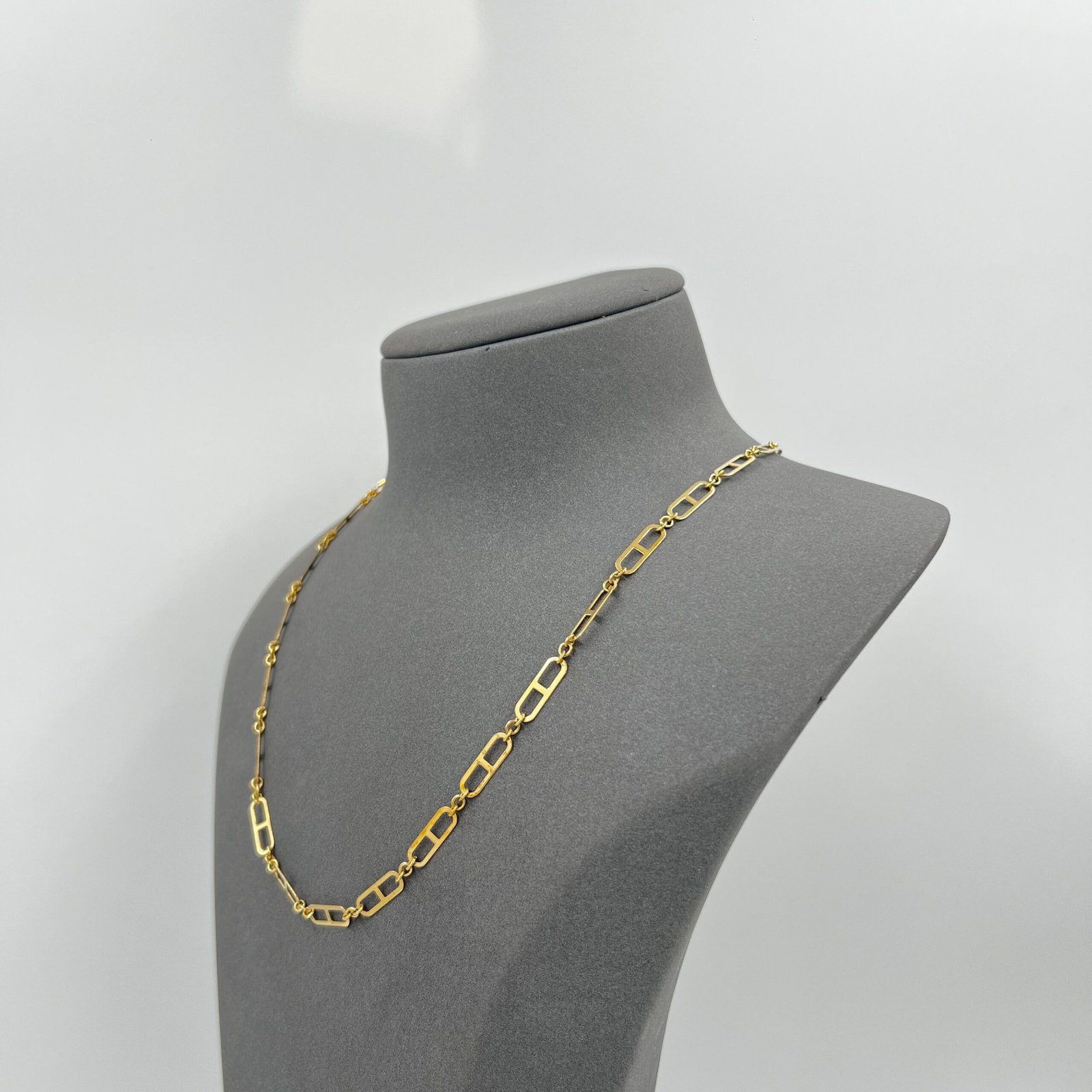 سلسال تيفاني