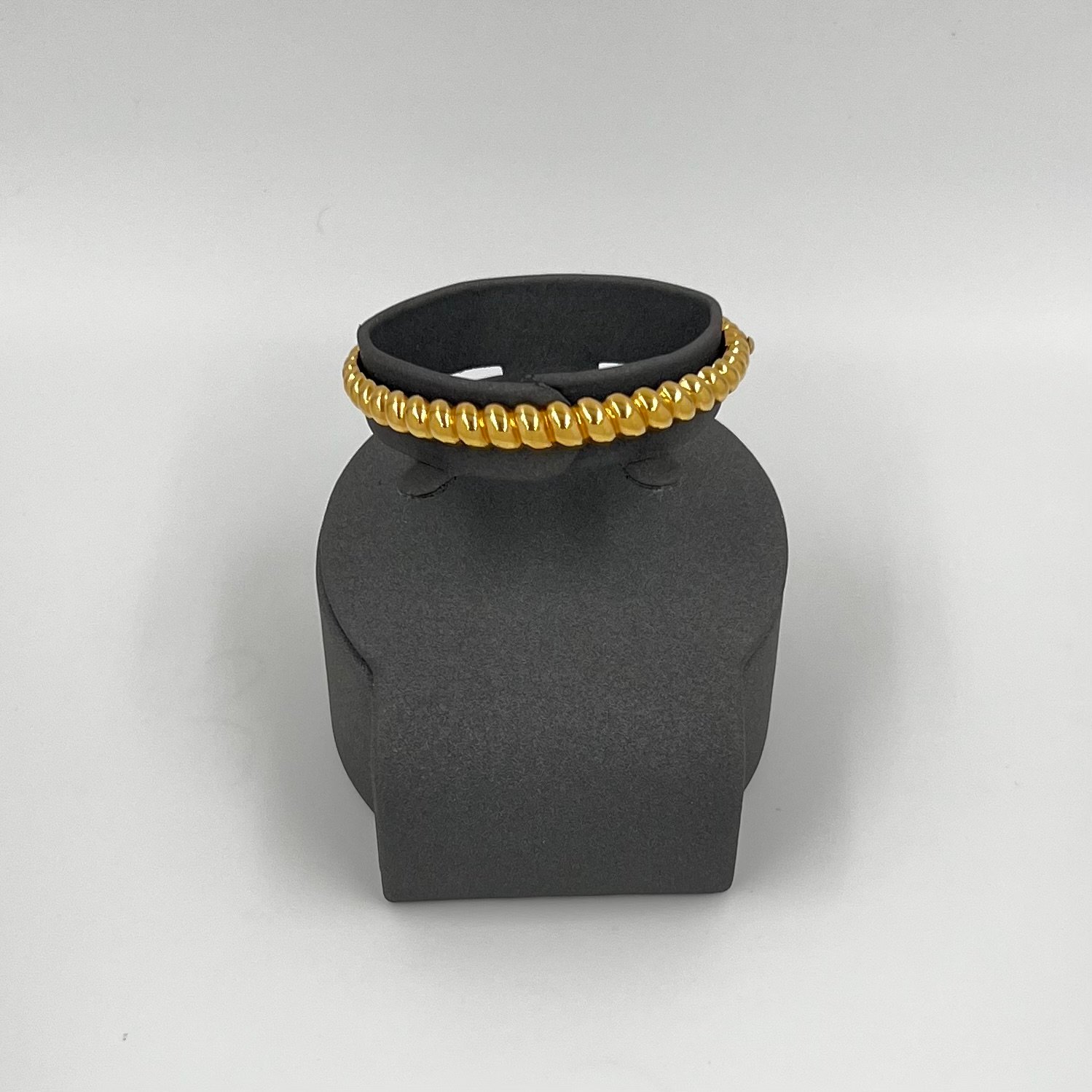 اسوره امواج البحر