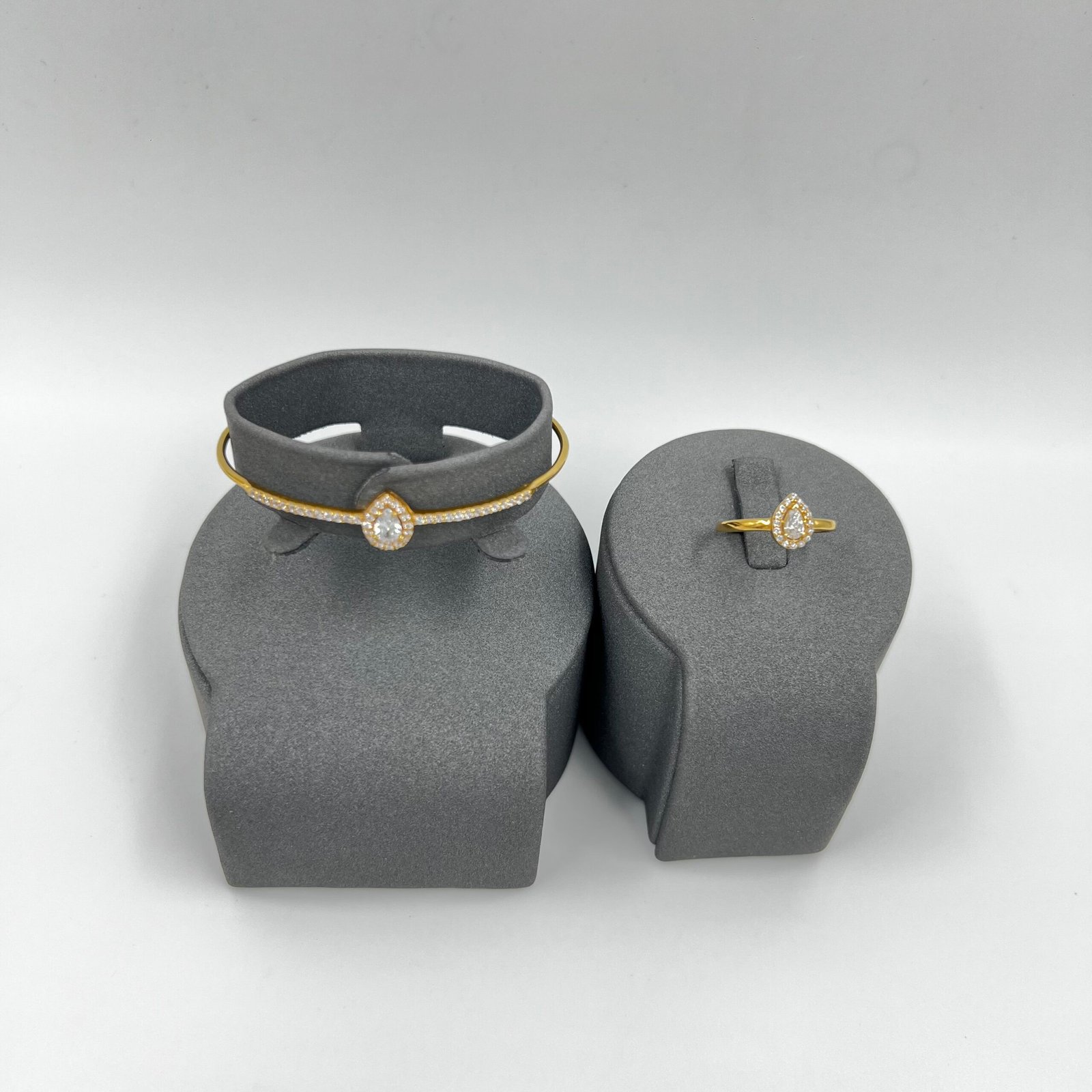 اسواره وخاتم ميسيكا