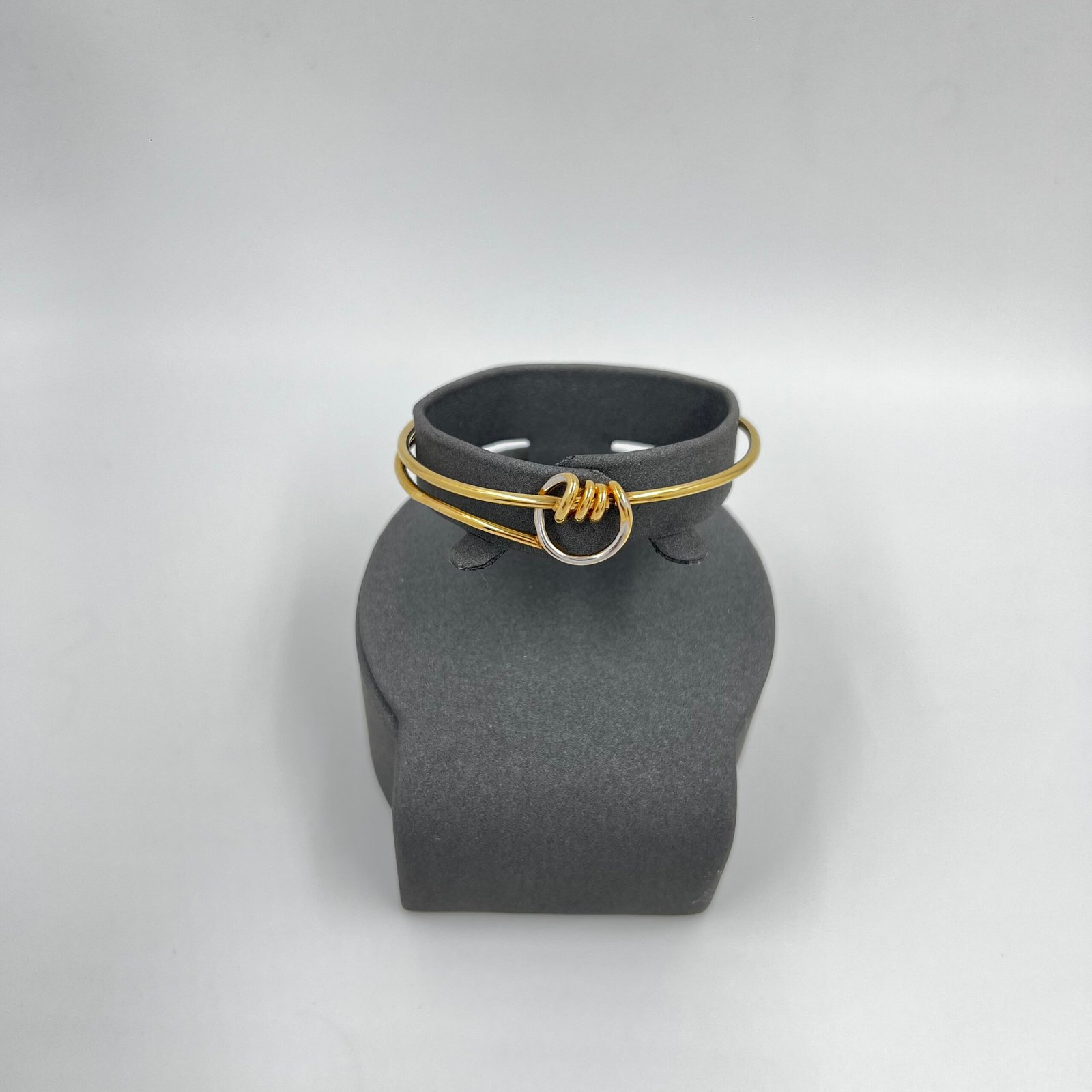 اسواره كارتير ( مسمار )