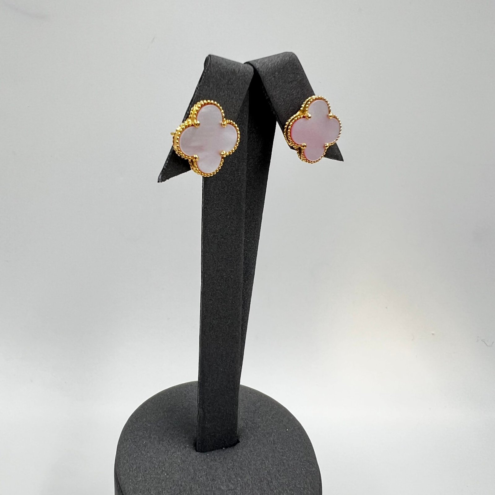 IMG_3993 حلق فان كليف