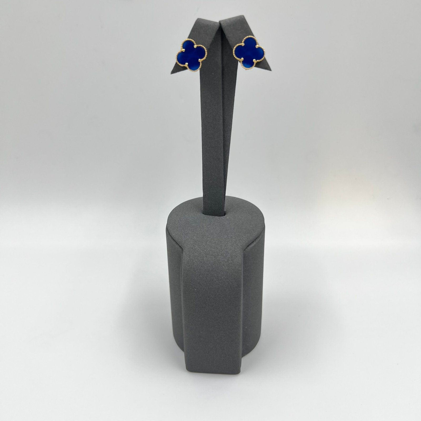 IMG_4007 حلق فان كليف