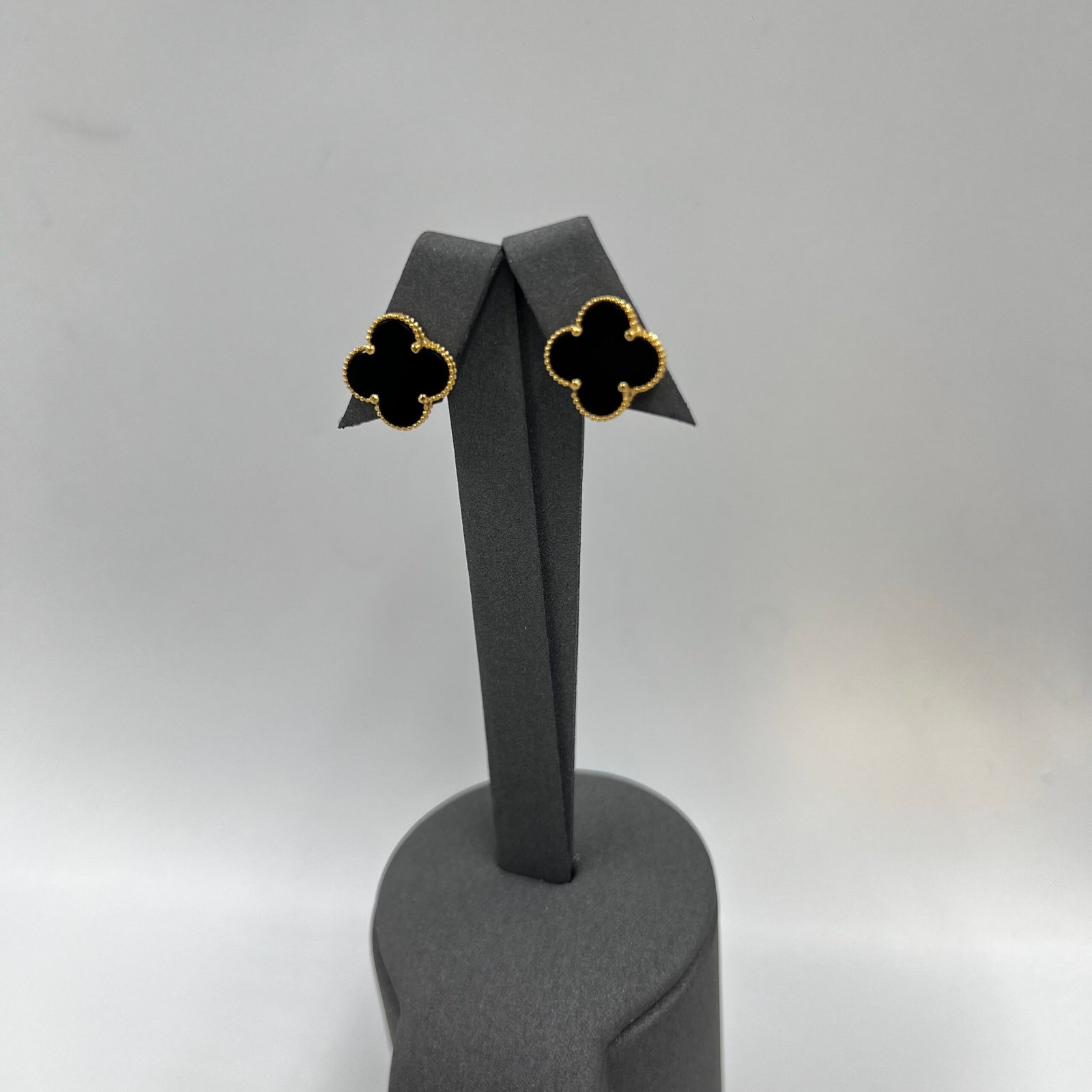 حلق فان كليف