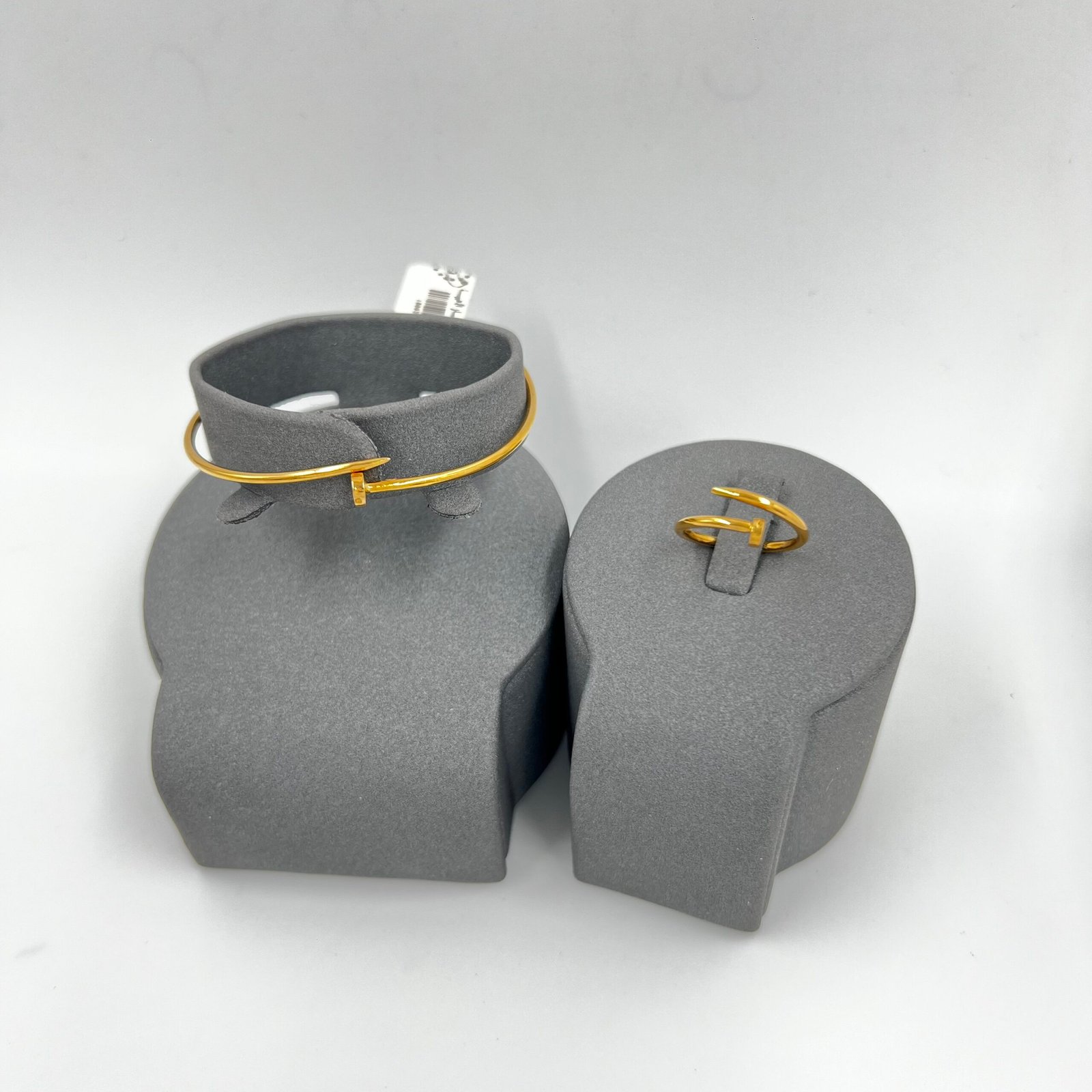 اسواره وخاتم كارتير ( مسمار )