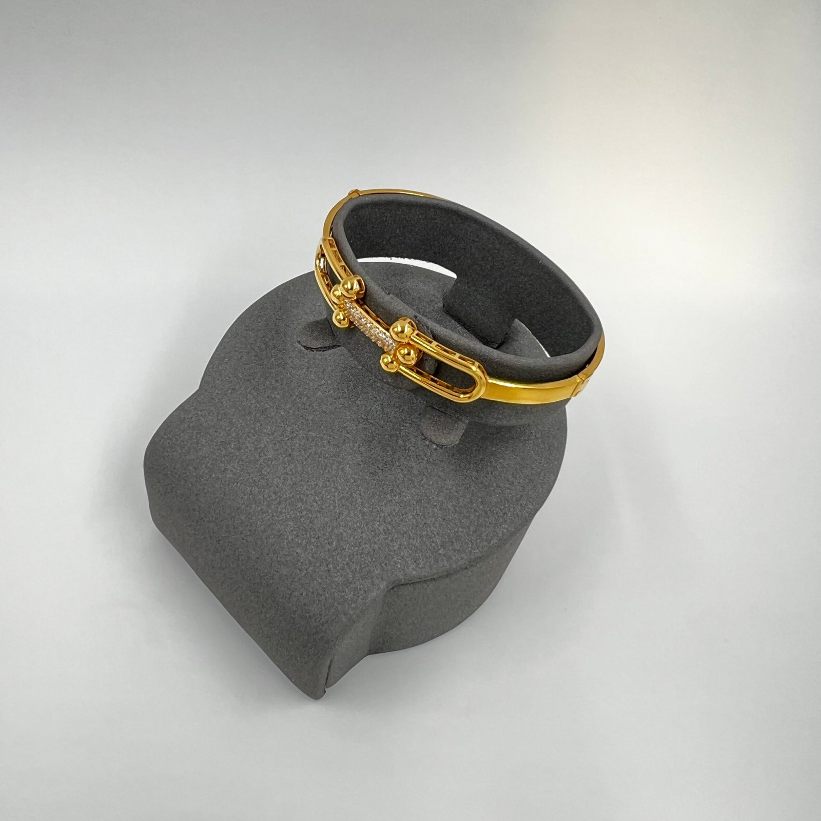 اسواره تيفاني