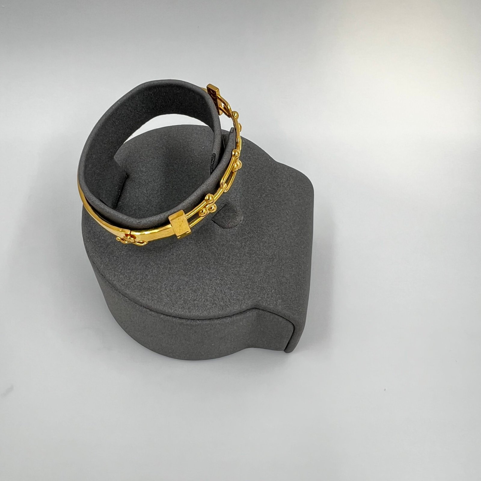 اسوراه تيفاني