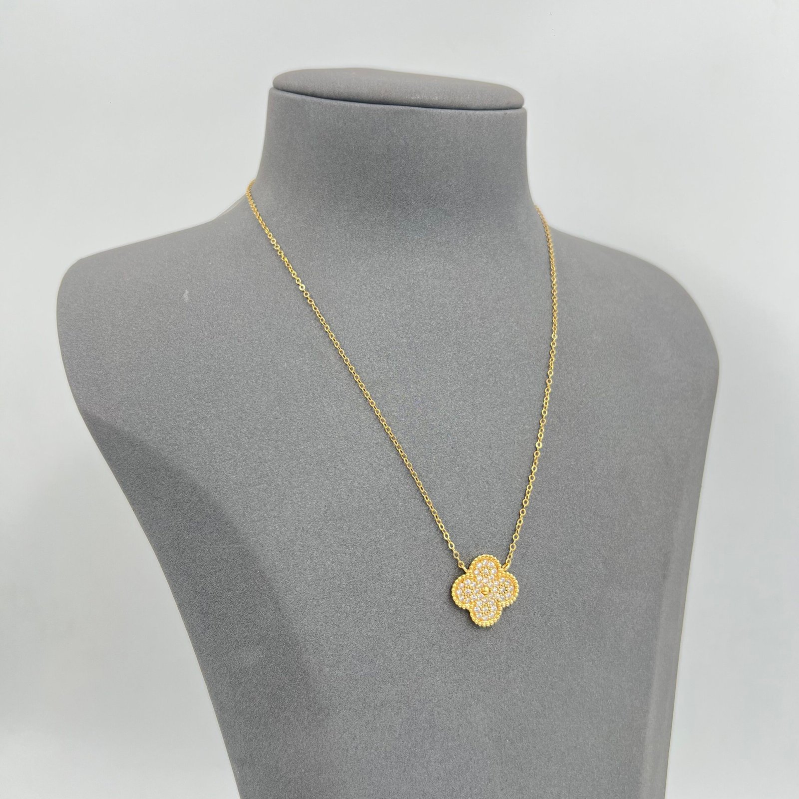 عقد فان كليف