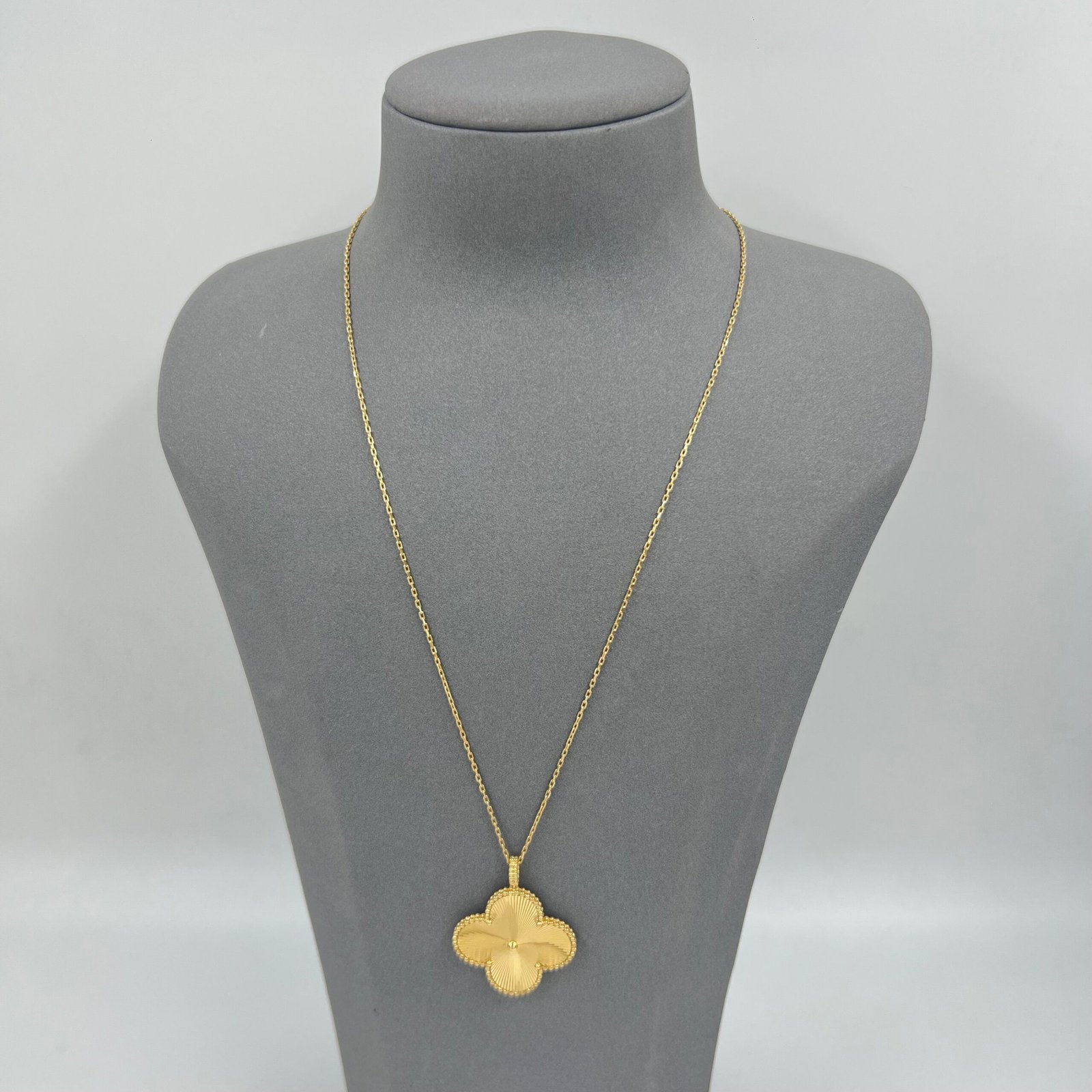 عقد فان كليف