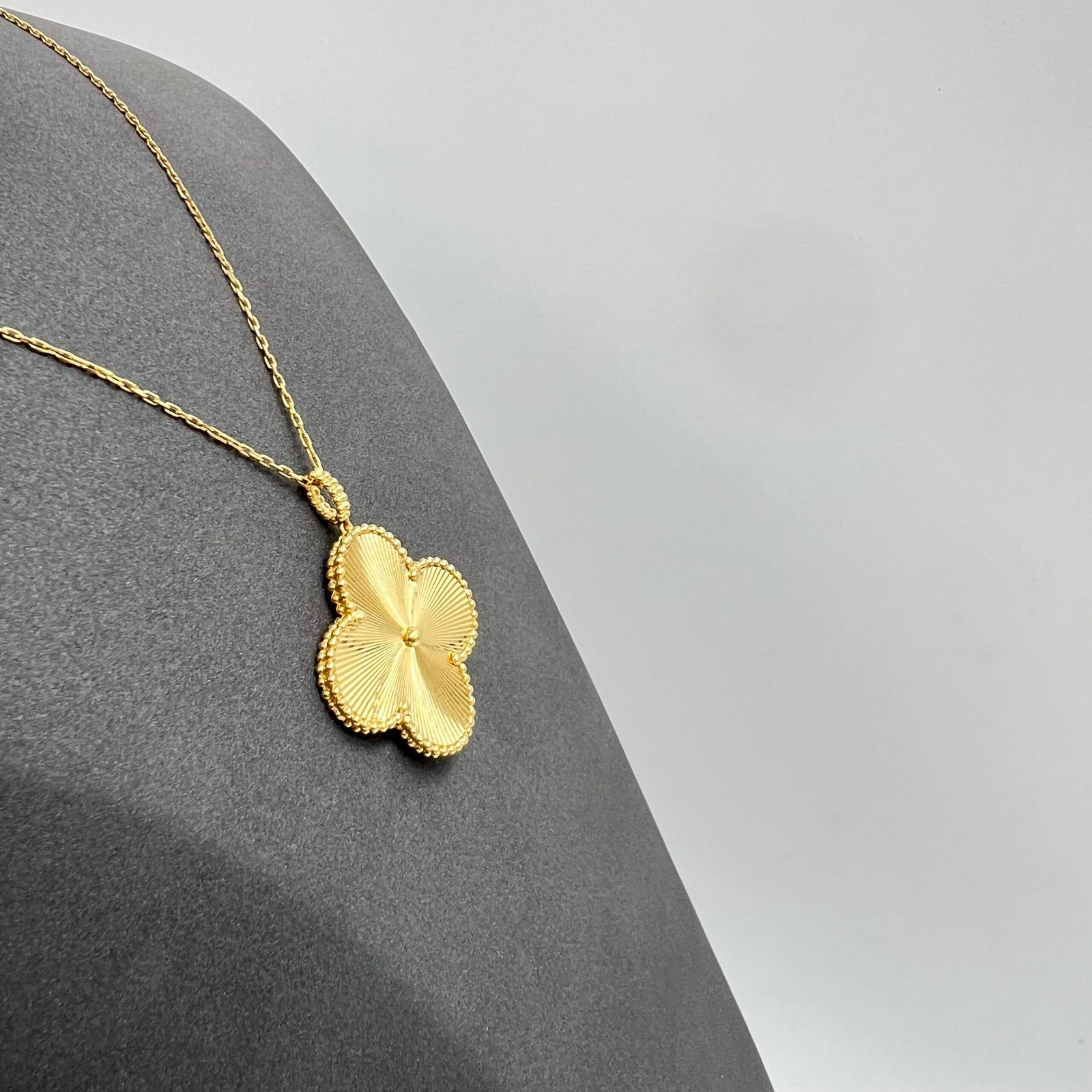 عقد فان كليف